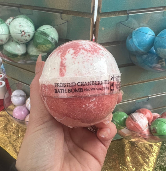 Frosted Cranberries Bath Bomb