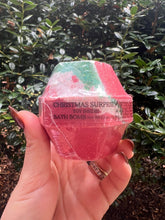 Load image into Gallery viewer, Christmas Surprise Bath Bomb
