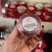 Love Potion Shower Bomb