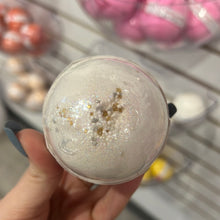 Load image into Gallery viewer, Diamonds &amp; Pearls Bath Bomb
